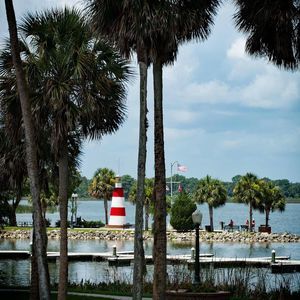 Meet your Posher, Vicky